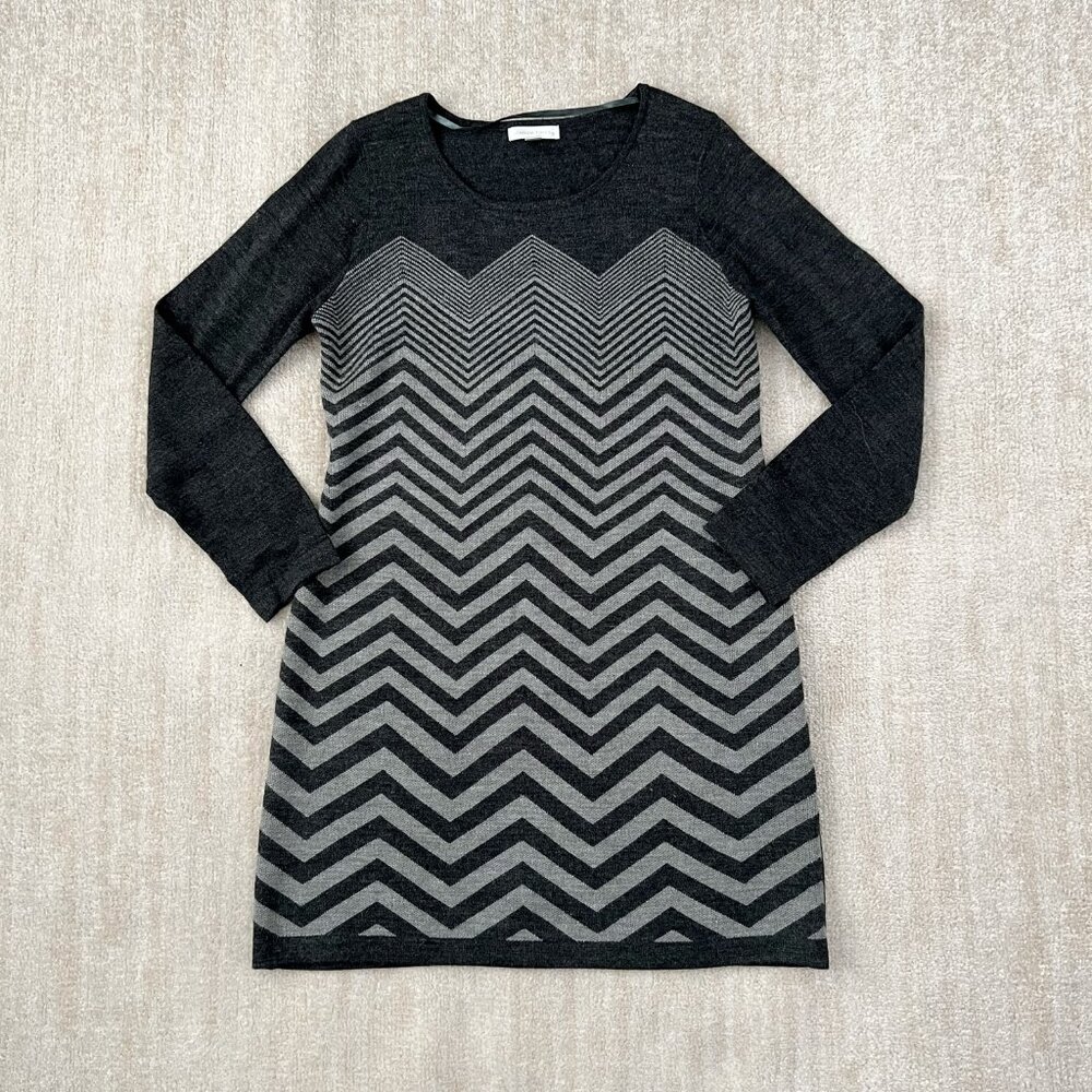 London Times Midi Long Sleeve Sweater Dress L Chevron Stripe